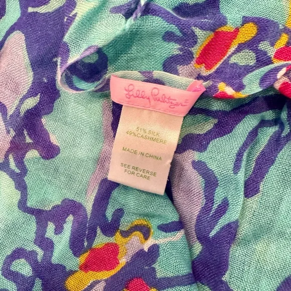 Lilly Pulitzer Murfee scarf - Picture 4 of 4